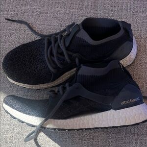 Adidas Ultra Boost gray  and White Shoes. EUC size 7.5
